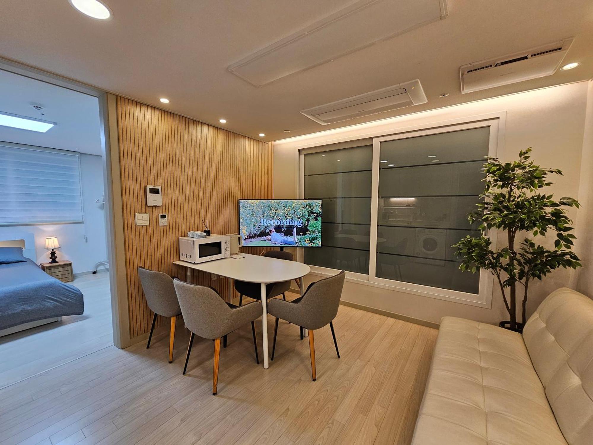 Apartment Modern House *