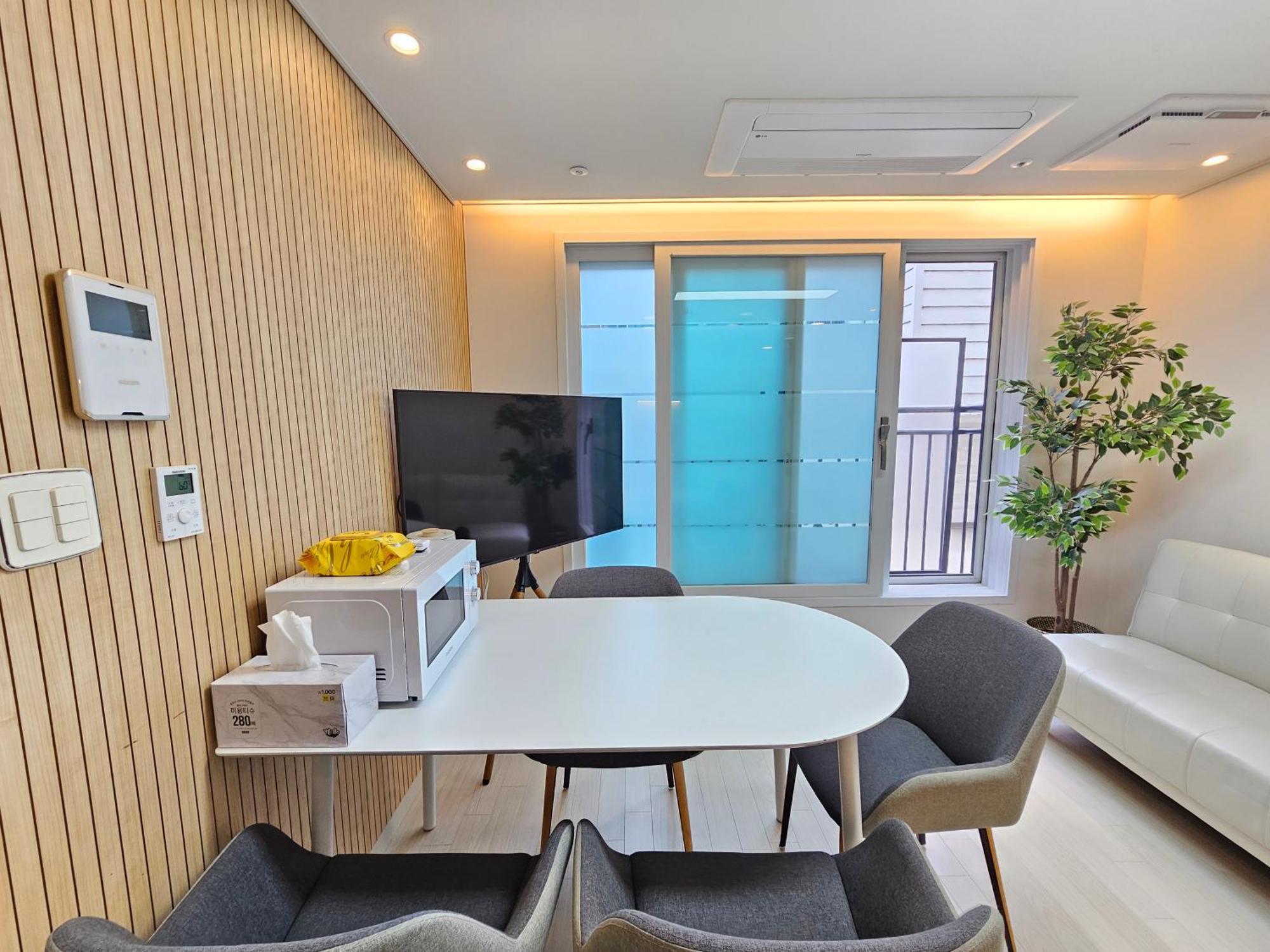 Apartment Modern House Seoul